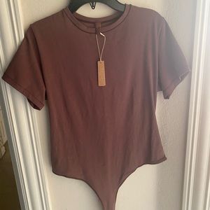 NEW Skims T-shirt bodysuit